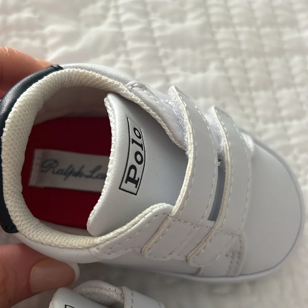 Baby shoes